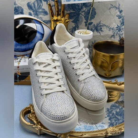 🆕 KURT GEIGER LONDON 🧿 NWOT Laney Silver Crystal Low Top Sneaker, Sz 38.5 US 8 - Picture 8 of 16